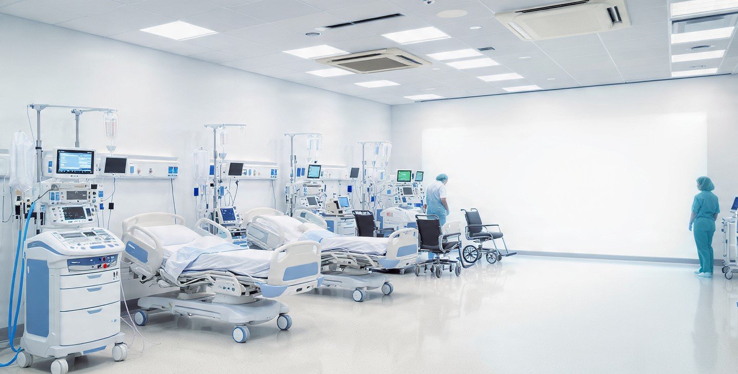 Essential Hospital Equipment List in Pakistan | Guide